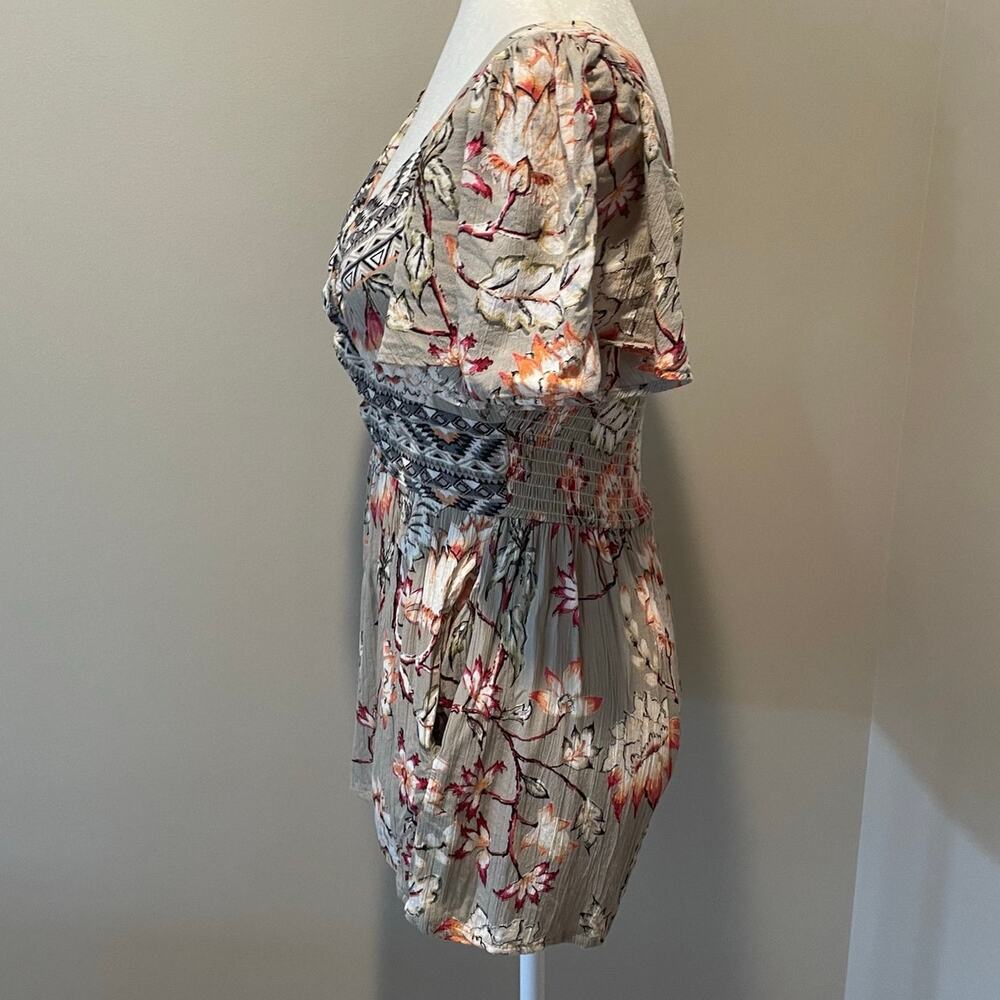 Angie Cutout Front Boho Romper Sz M Pockets Smocked Back V-Neck Flutter Sleeves - Picture 8 of 12